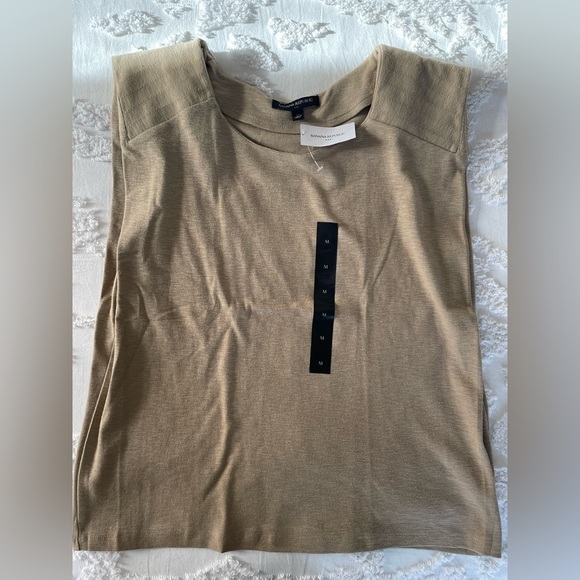 Banana Republic Slub Trapunto T-Shirt - Picture 2 of 11